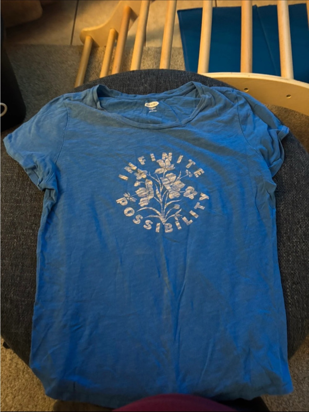 Old navy t shirt